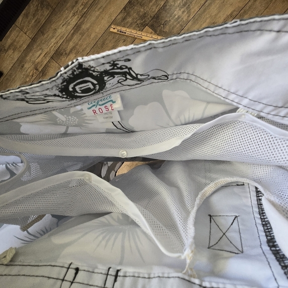 Aqua Rose Men's Xl Green Olive Floral Swim Shorts - Picture 10 of 11